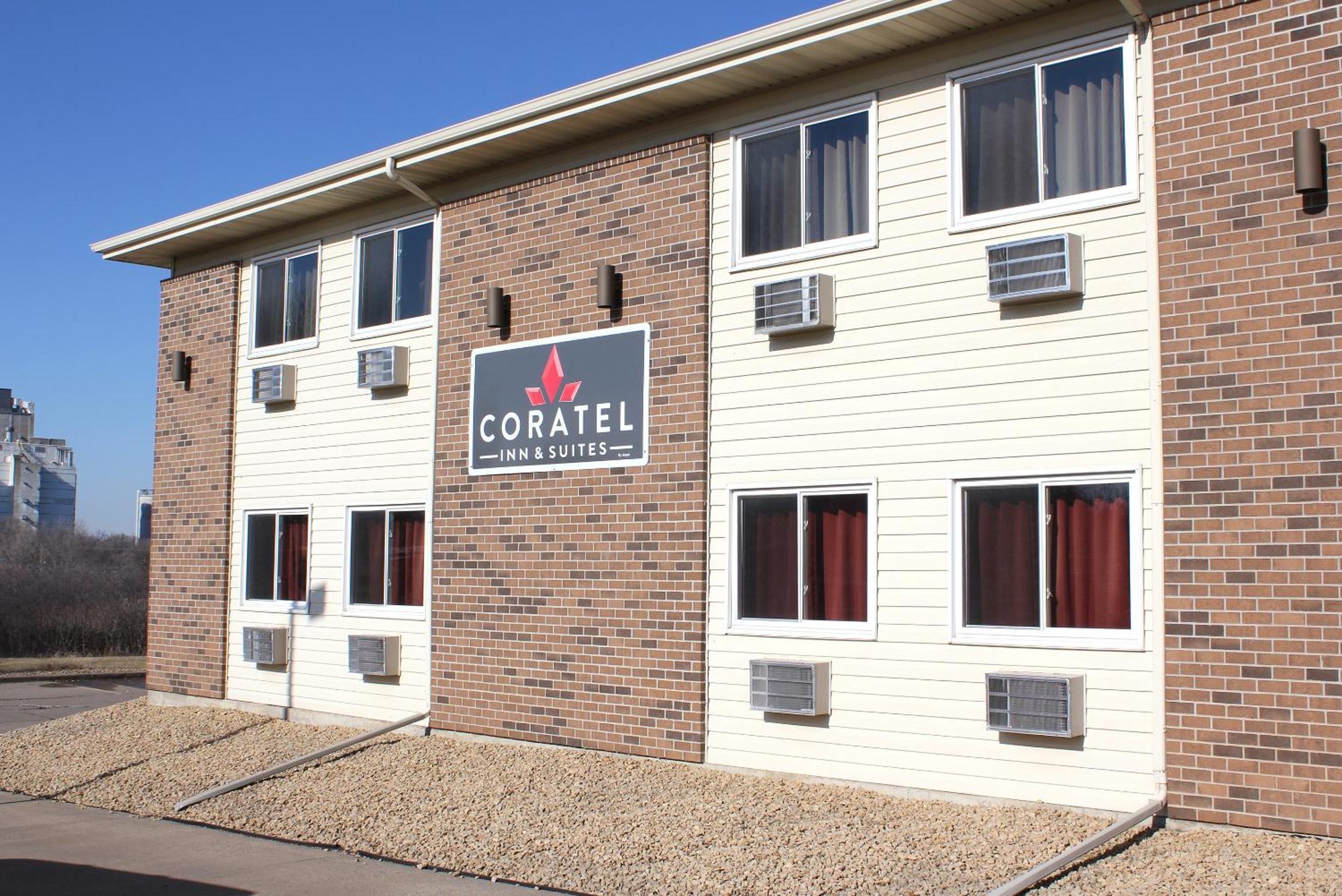 Coratel Inn & Suites By Jasper Hastings Esterno foto
